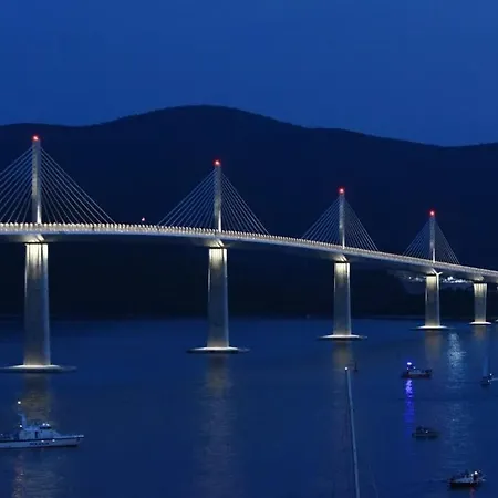 Olimp شقة Metković